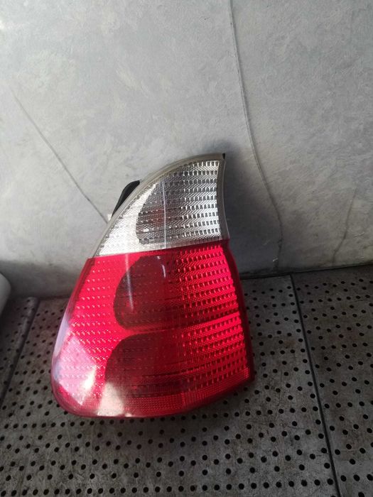 Stop tripla lampa stanga aripa bmw x5 e53
