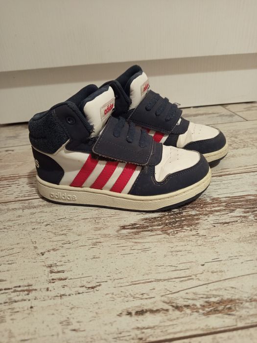 Кецове Адидас за момиче