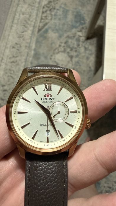 Наручные часы Orient.