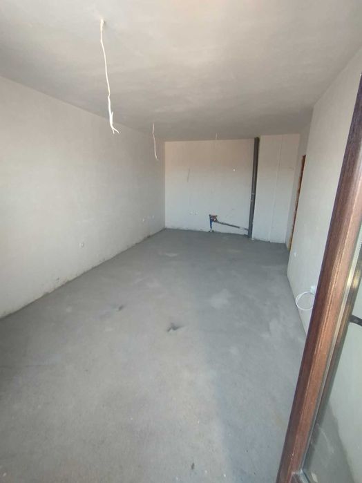 Продава се Едностаен апартамент в Пловдив, Кършияка - 41 кв.м за 1056 €/кв.м - Снимка #1