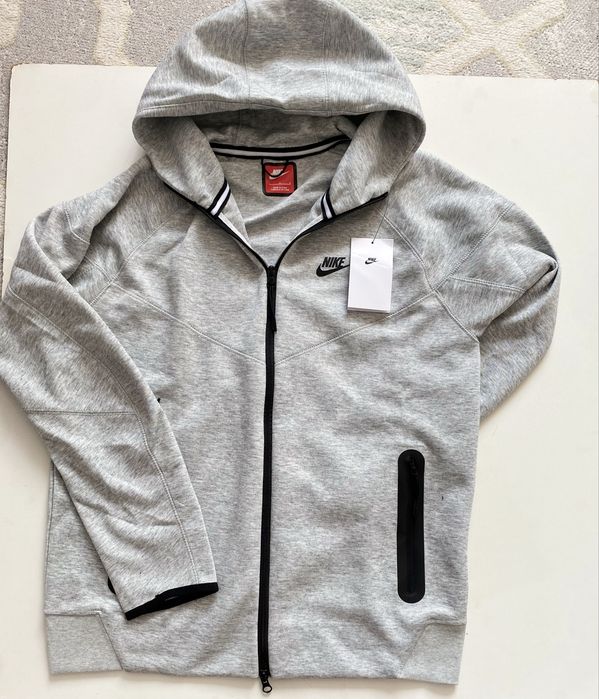 Nike tech fleece