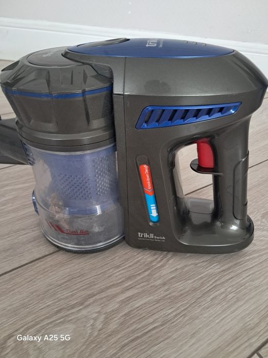 Срочно продам пылесос.