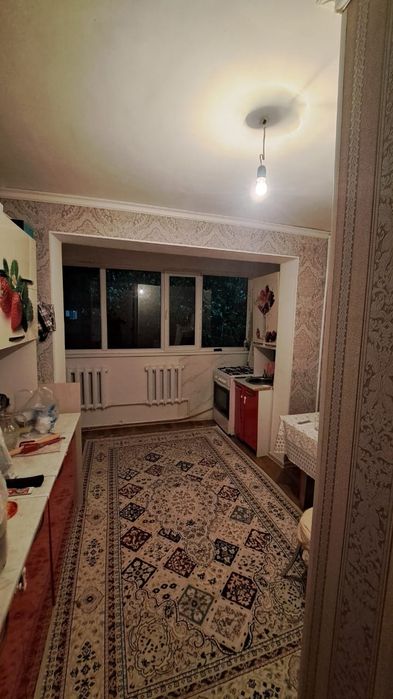 Ұзақ мерзімге квартира жалға беріледі  3мкр 17дом 3,этаж  2бөлмелі