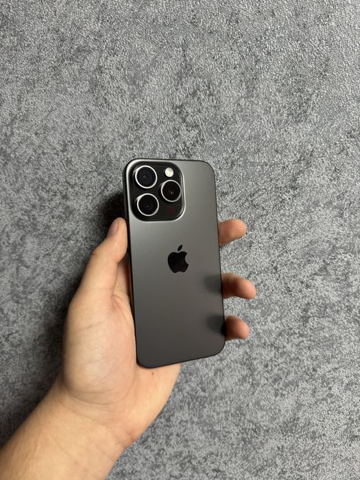 Продам iPhone 15 Pro