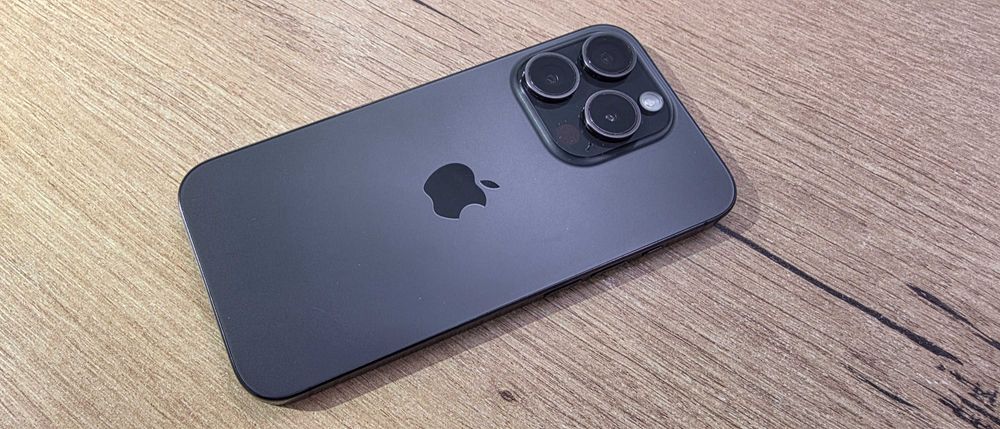 iPhone 15 Pro 128GB – Black Titanium – Garanție 24 luni – Buy-Back