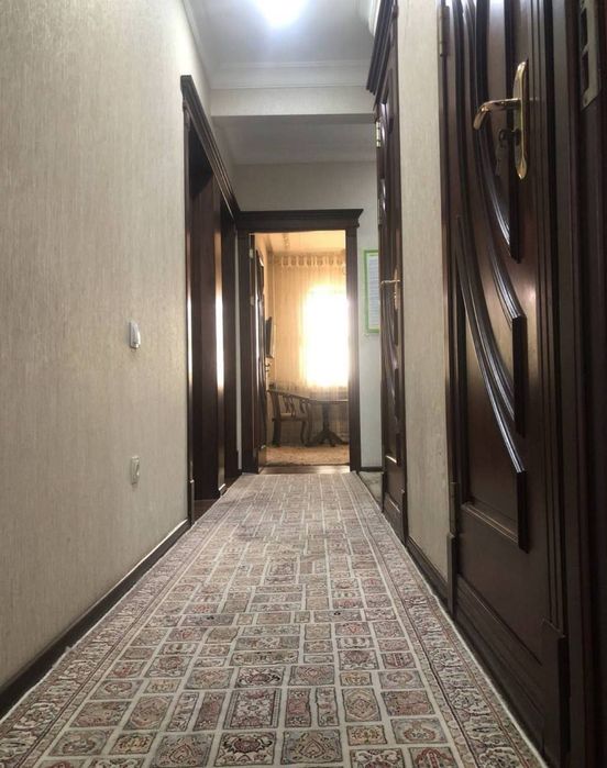 Квартира на Гунча -метро Тинчлик 3/3/5 общ пл 72м,балкон 2*6