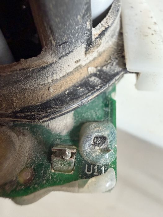 Service Dyson pentru aspiratoare si purificatoare