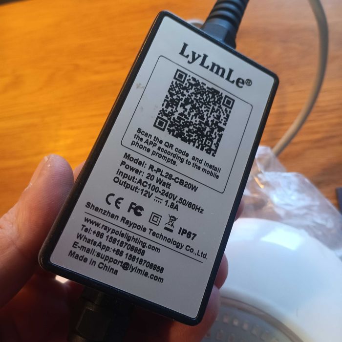 НОВ! Магнитен LED прожектор за басейн LyLmLe 20W – RGB, APP управление