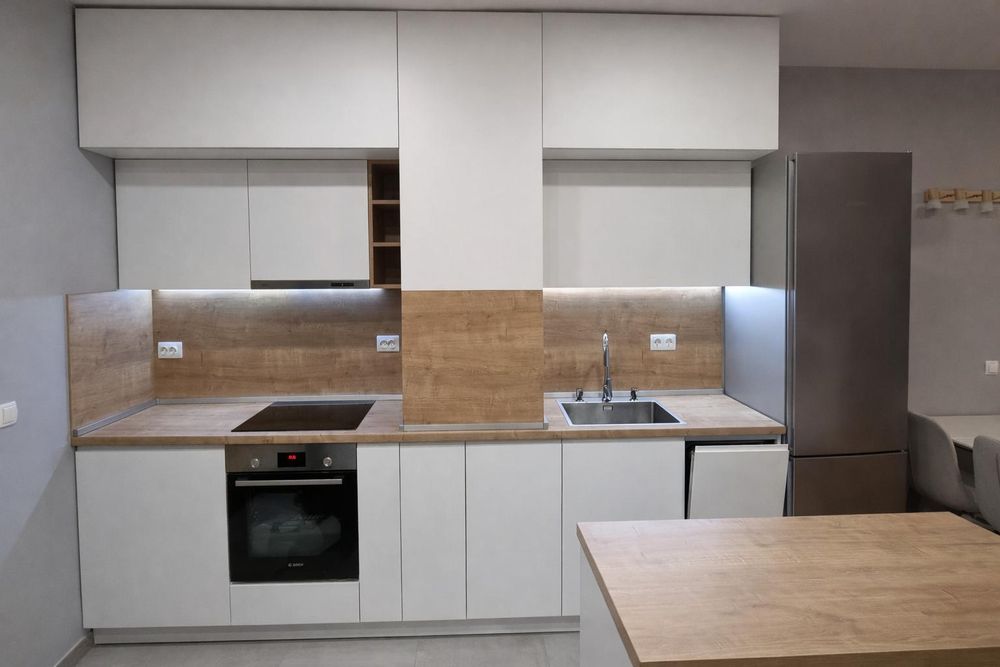 Дава се под наем Двустаен апартамент в София, Кръстова вада - 65 кв.м за 767.55 € - Снимка #2