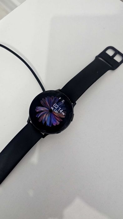 Smart часовник -> Samsung Galaxy Watch Active2