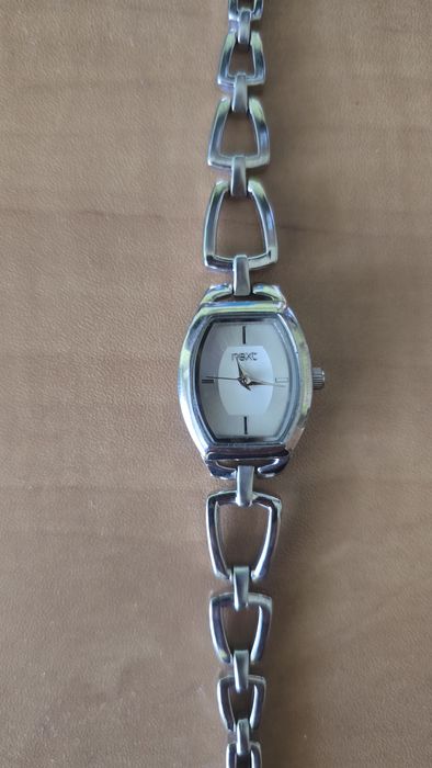 Дамски часовник NEXT/Seconda