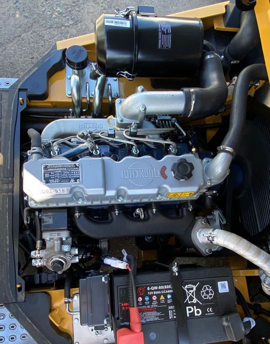 Вилочный погрузчик CHL CPCD20