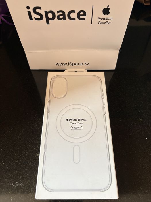 Чехол Apple Clear Case для iPhone 16 Plus