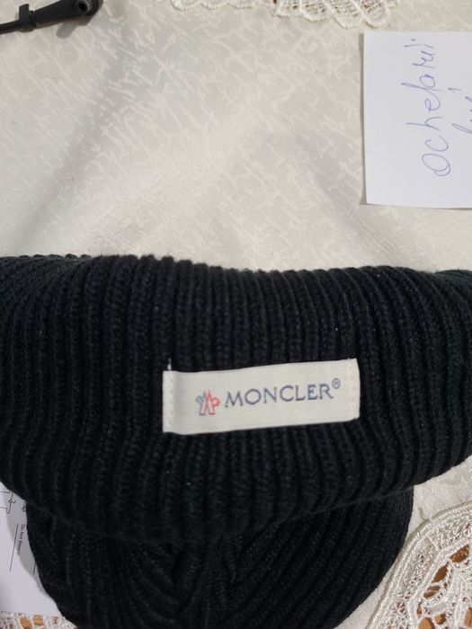 Caciula Moncler Neagra