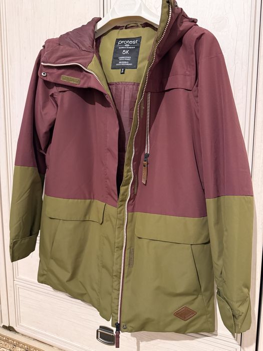 Женская куртка зимняя