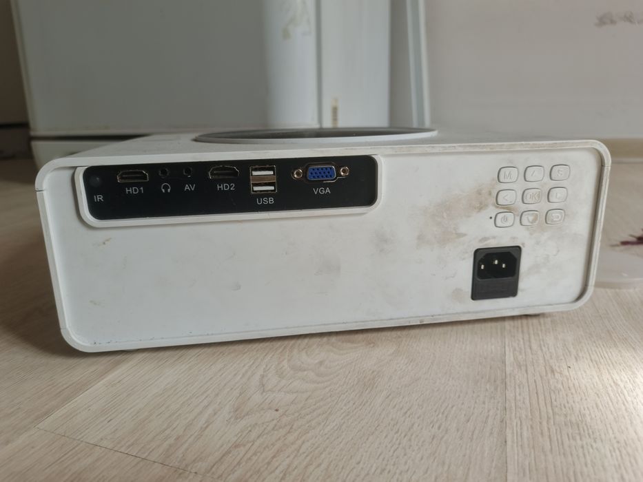 Проектор toyunger q10 basic на запчасти