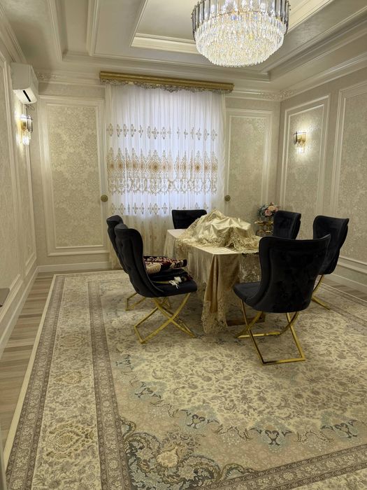 Beruniy metroda  dom sotiladi