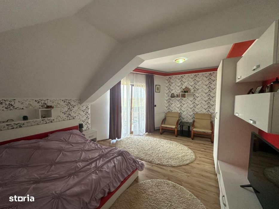 Vând casă modernă