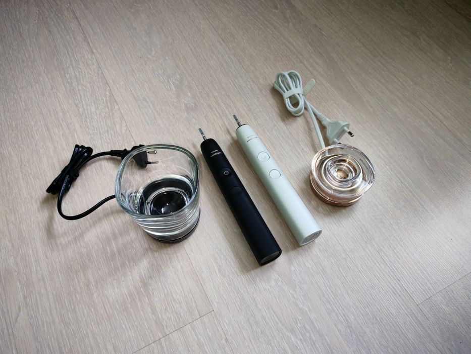 Четки за зъби Philips Sonicare 9000 Diamond lean HX9914/61