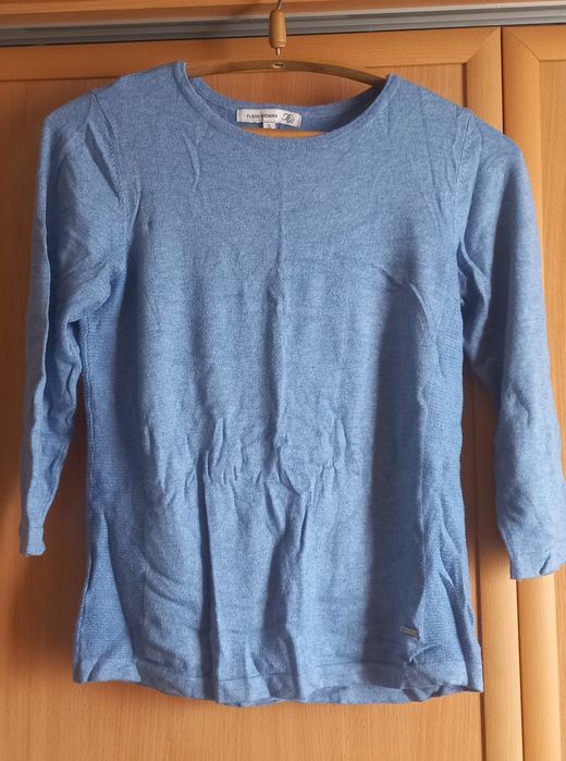 Свитера женские, в хорошем состоянии