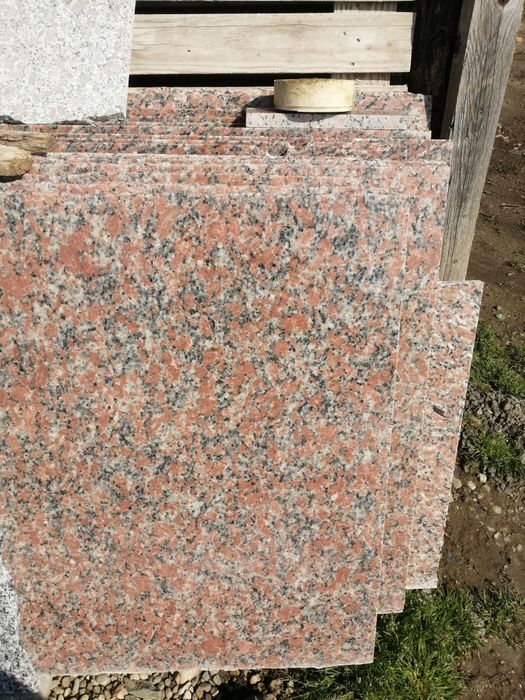 Vând Marmură vrata la cele mai bune preturi începând de la 200 de lei