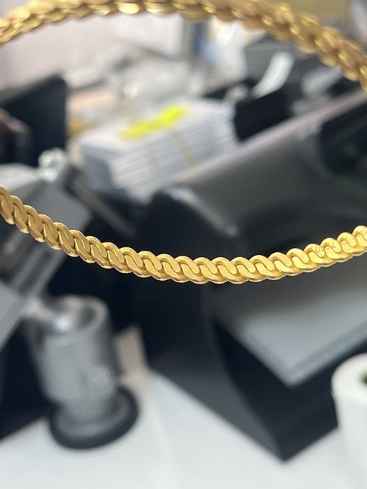 Златна гривна 22 карата