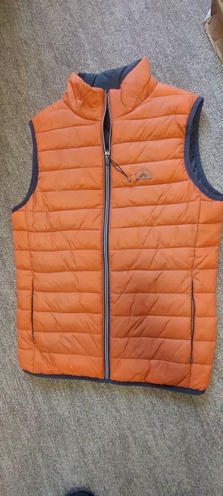 vesta de barbati  S Bershka