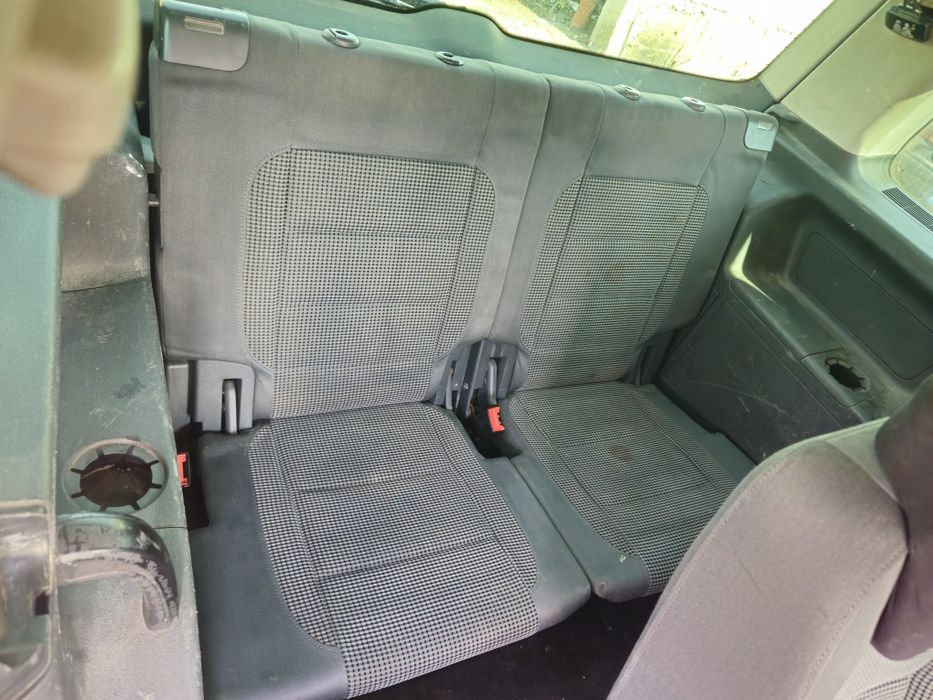 Фолксваген Туаран 2.0 136к.с на части VW Touran 2.0tdi 136 na chasti