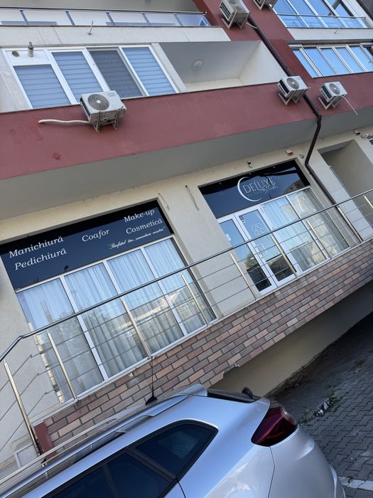 Inchiriz spatiu comercial