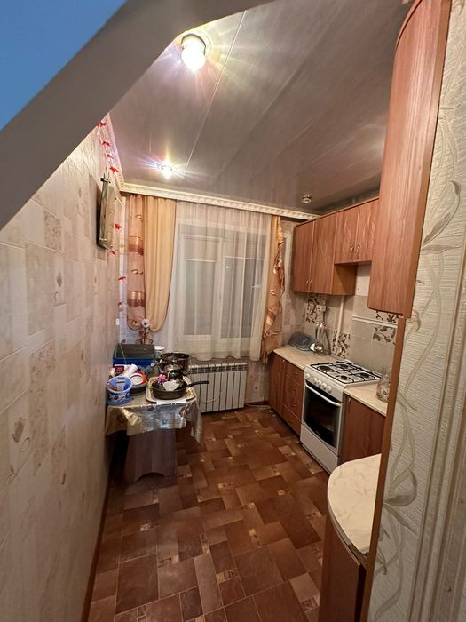 Продам квартиру 3 комнатную