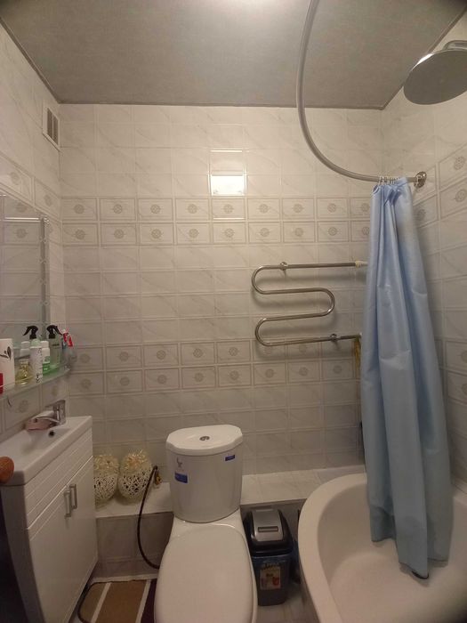 4-х комнатная квартира.Алмазарский район,Медгородок.