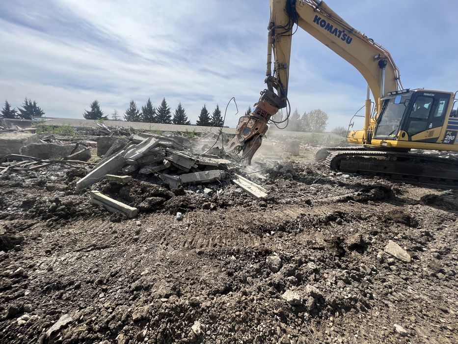 Lucrări de terasamente, săpături, demolări