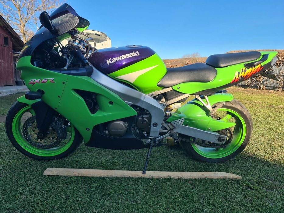 Kawasaki zx6r 1998