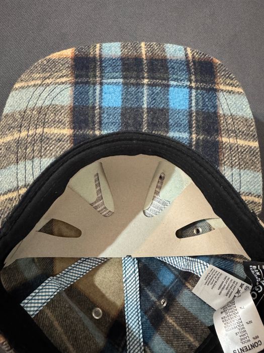 Sapca Kangol Tartan Brim Maro