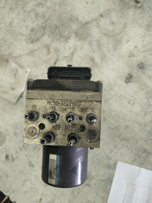 Abs модул за VW Passat B6