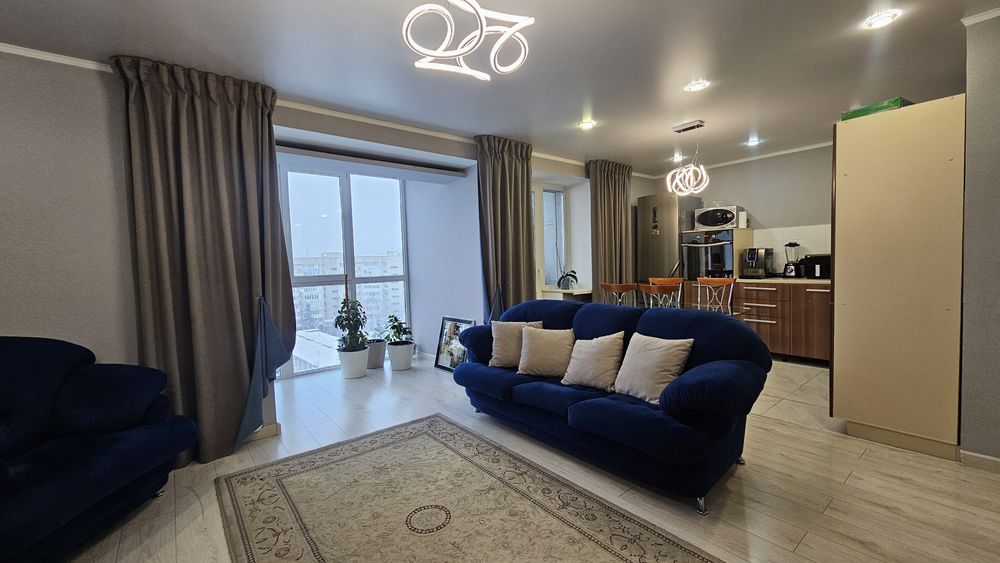 Продам 4х-комнатную квартиру Крылова, 68