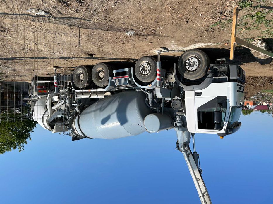 Autobetoniera pompa de betoane Iveco EuroTrakker motor defect!!!