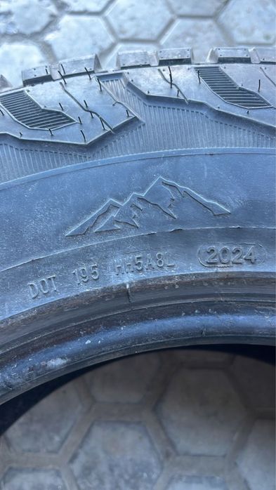 Покришка 285/60 R18