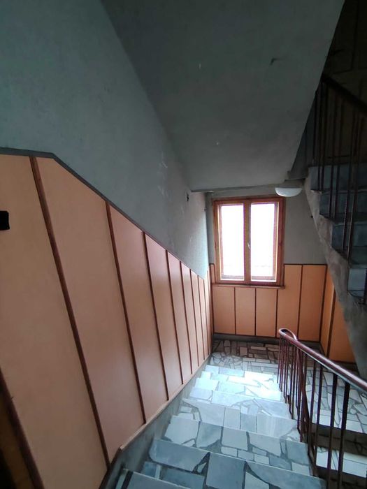 Етаж от къща Луковит.