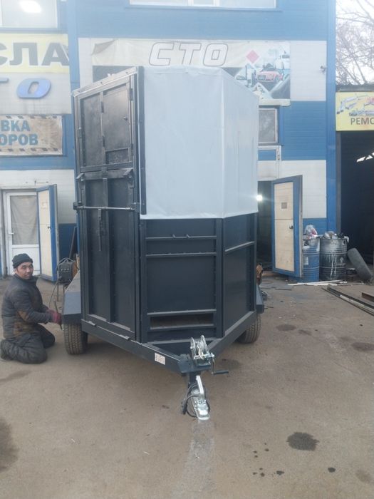 Коневозка двухосный