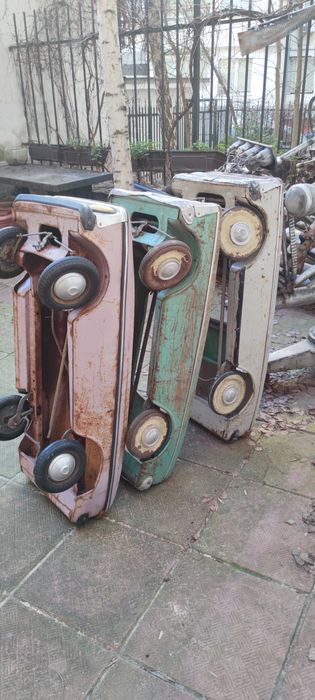 Москвич с педали, Ретро кола с педали