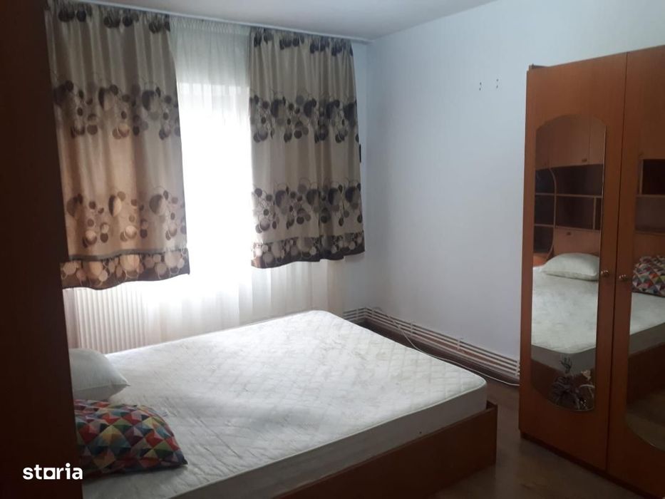 Apartament 2 camere Piata Centrala et4/5 ,centrala ,Mobilat si Utilat — fotografia 1