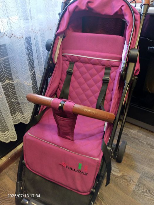 Коляска прогулочная (складная)