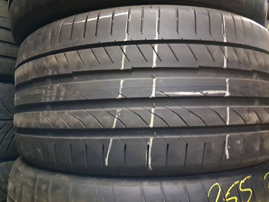 Anvelope second vara 255 35 R19/225 40 R19 Continental