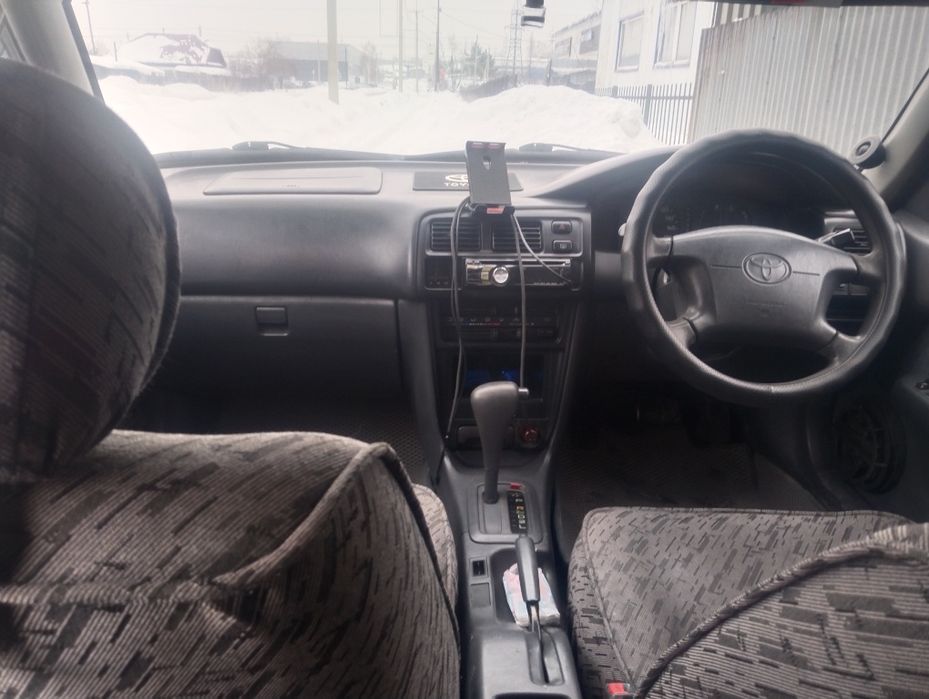 Продам Toyota Corolla 1996 г