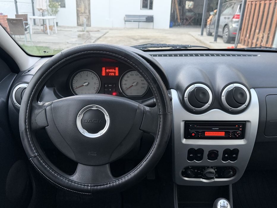 Dacia Logan  An 2009. 1,2 benzina
