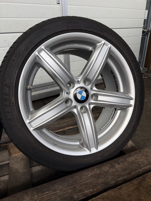 # Jante aluminiu concave BMW echipate cu anvelope Michelin 225/45 17