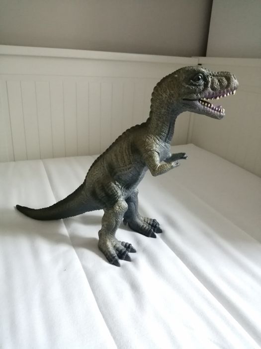 Dinozauri pentru copii