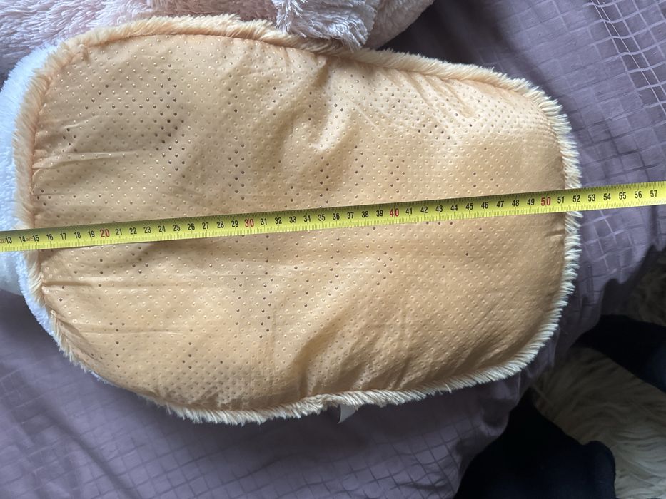 Гигантски плюшен детски пантоф