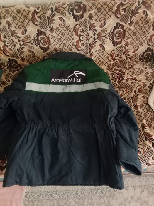 Продаю теплые спецовка